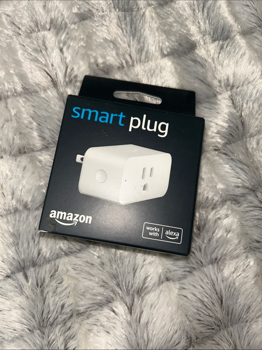 Amazon Smart Plug - White with Black Box